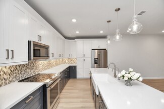 6804 Westview Dr Unit 3408, Houston, TX 77055