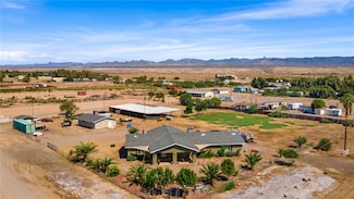 2143 E Willow Dr, Mohave Valley, AZ 86440