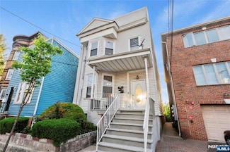 73 Anderson Ave, Fairview, NJ 07022