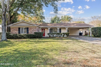2807 Belair St, Pascagoula, MS 39567