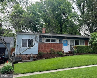 12700 Weiss St, Rockville, MD 20853