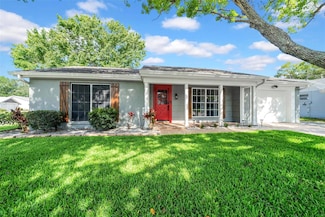 12401 Yorktown Ln, Hudson, FL 34667