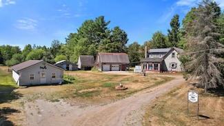 315 Hampden Rd, Carmel, ME 04419