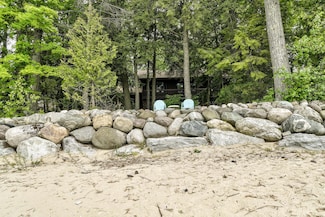 3929 Bay Valley Dr, Williamsburg, MI 49690