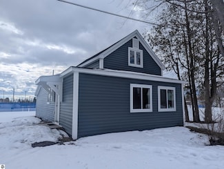 200 E State St, Whittemore, MI 48770