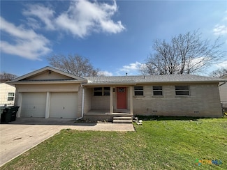 805 S 13th St, Copperas Cove, TX 76522
