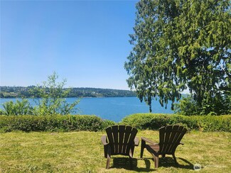 5222 E Harbor Rd, Freeland, WA 98249