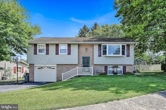 330 Vista Cir, Ephrata, PA 17522