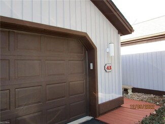 43 Pinewood Dr, Medina, OH 44256