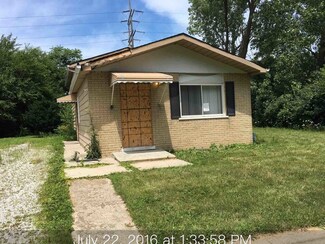 4006 Lincoln Ln W, Robbins, IL 60472