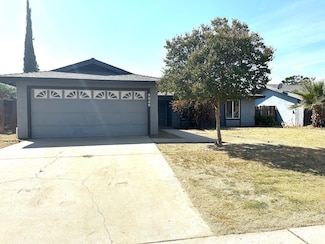 9049 Eucalyptus Dr, Bakersfield, CA 93306