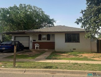 608 W 17th St, Clovis, NM 88101