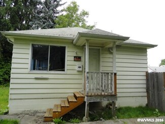 490 25th St SE, Salem, OR 97301