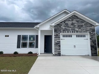 4229 Laurel Ridge Dr Unit B, Greenville, NC 27834