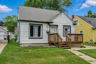 2251 Gardner Ave, Berkley, MI 48072