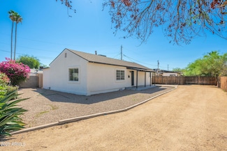 913 W Highland Ave, Phoenix, AZ 85013