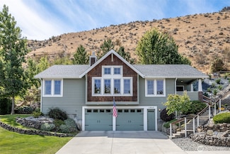1943 Jolen Dr, Wenatchee, WA 98801