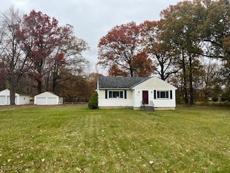 36200 Westwood Dr, North Ridgeville, OH 44039