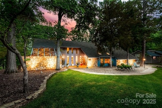 4609 Rounding Run Rd, Charlotte, NC 28277