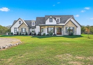 350 Rolling Ranch Blvd, Alvord, TX 76225