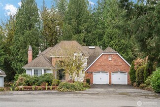 23208 SE 15th Ct, Sammamish, WA 98075