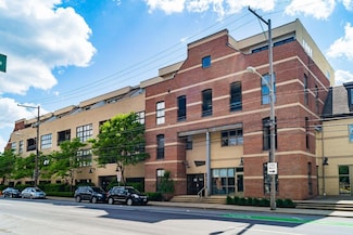825 N 4th St Unit 215, Columbus, OH 43215