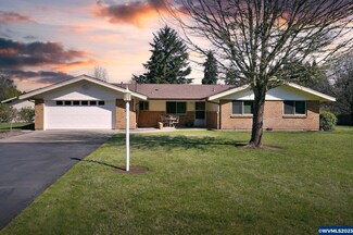 33267 SE White Oak Rd, Corvallis, OR 97333