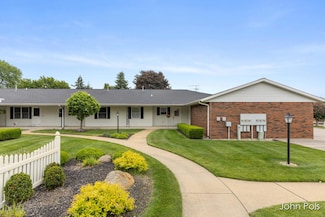 2913 N Wentward Ct, Hudsonville, MI 49426