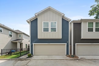 1209 W Tidwell Rd, Houston, TX 77091