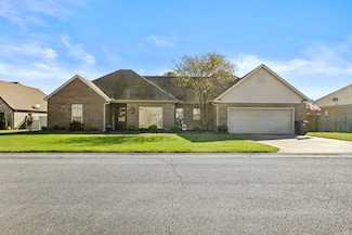 432 Jennifer Ln, Searcy, AR 72143