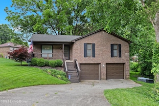 1203 Cliffwood Dr, Goshen, KY 40026
