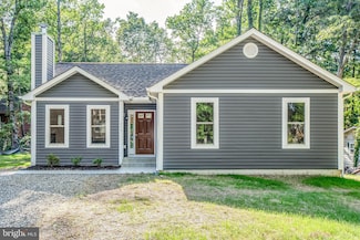 916 Lakeview Dr, Colonial Beach, VA 22443