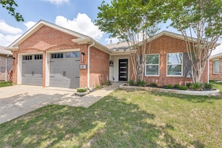 1813 Crested Butte Dr, Fort Worth, TX 76131