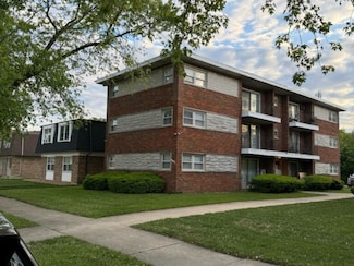 15226 Doctor Martin Luther King Junior Dr Unit 2E, Dolton, IL 60419
