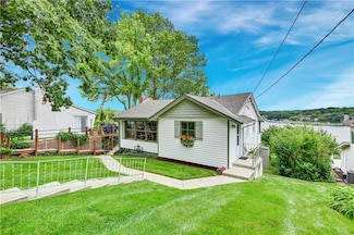 3 M St, Lake Lotawana, MO 64086