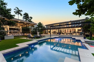 795 Lakeview Dr, Miami Beach, FL 33140