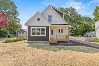 32 Jackson St, Portland, ME 04103