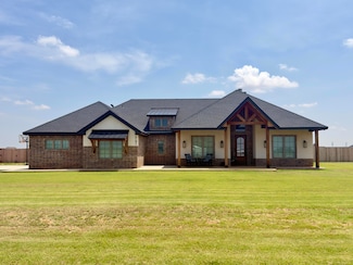 4191 Luke St, Ropesville, TX 79358