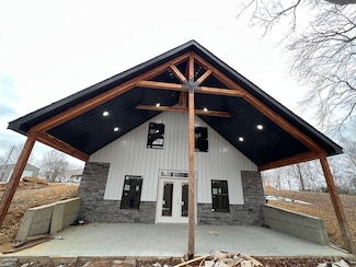389 Nolin Park Loop, Clarkson, KY 42726