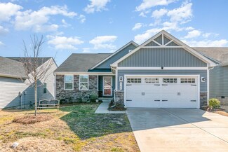 9740 Wardley Dr, Charlotte, NC 28215