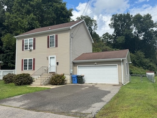 11 Carpenter St, Norwich, CT 06360