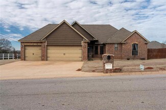 3521 Homesteaders Ln, Guthrie, OK 73044