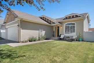 8910 N Oak St, Spokane, WA 99208