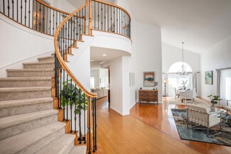 4625 Serenata Place, San Diego, CA 92130