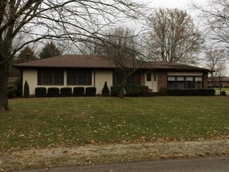 5946 Meadow Dr, Remington, IN 47977