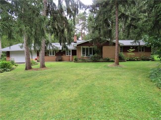 58 Kalla Ln, East Aurora, NY 14052
