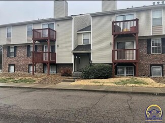 3001 SW Maupin Ln Unit 3, Topeka, KS 66614