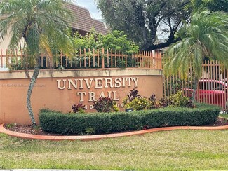 810 SW 129th Place Unit 204, Miami, FL 33184