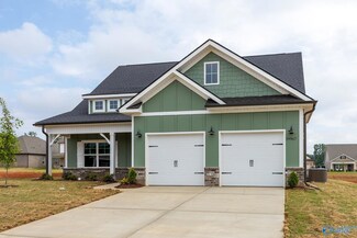 19967 Pebble Brook Ln, Athens, AL 35611