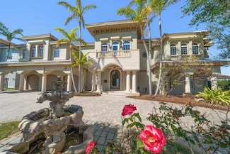 26 Sunset Bay Dr, Belleair, FL 33756